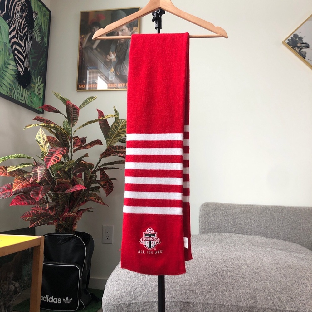 Toronto FC scarf